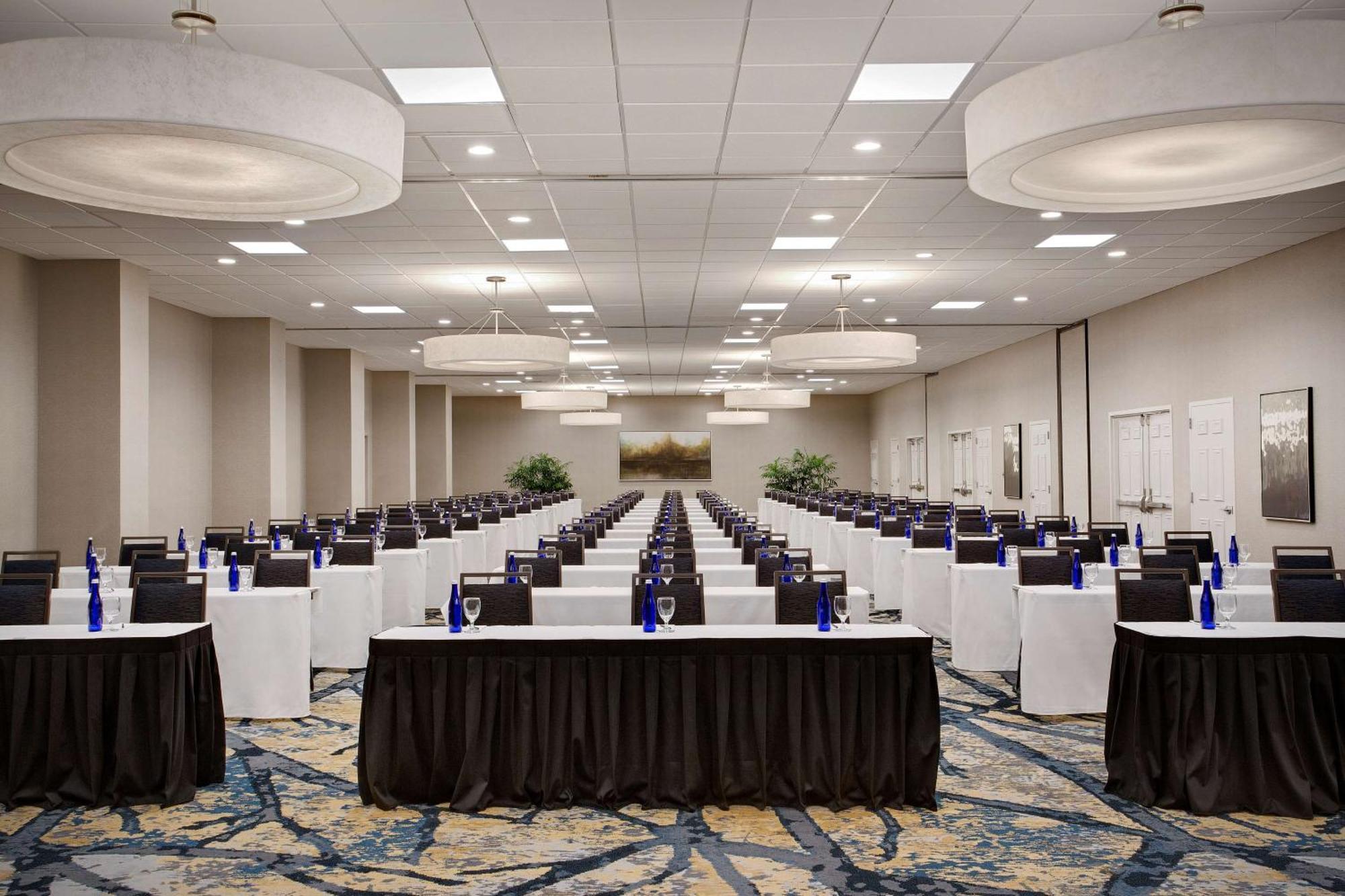 Embassy Suites By Hilton Orlando International Drive Convention Center מראה חיצוני תמונה